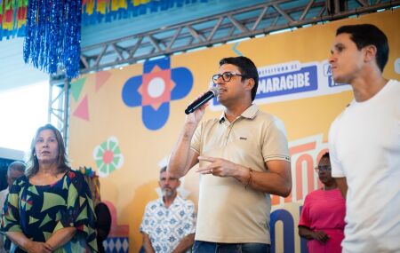 Prefeito de Camaragibe, Diego Cabral, anuncia a programa&ccedil;&atilde;o oficial do carnaval 2026