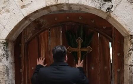 Pol&iacute;cia de Israel impede cardealde celebrar tradicional missa de Ramos em Jerusalem