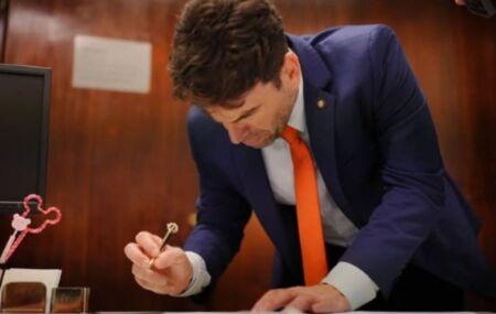 Veraedor Eduardo Moura.