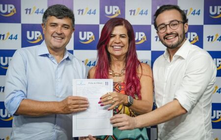 Gleide &Acirc;ngelo, Eduardo e Lula da Fonte