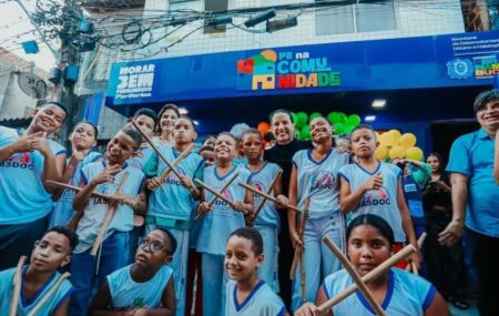 Governadora Raquel Lyra na Comunidade do Bode, no Recife.