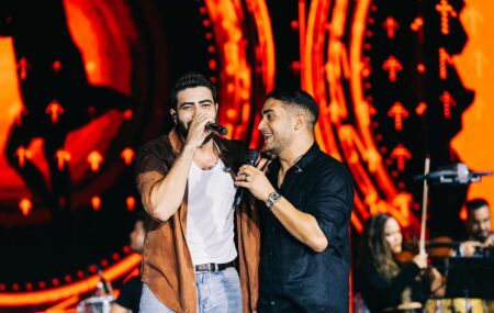 Henrique e Juliano trazem nova turn&ecirc; para o Recife.