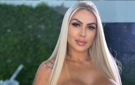 Influenciadora digital e modelo Juju Ferrari.