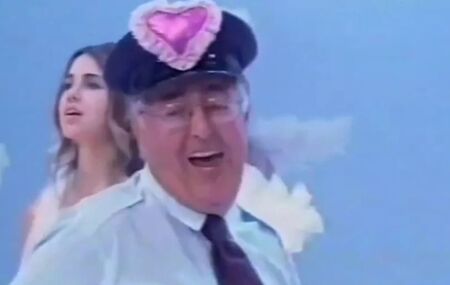 Morre Roberto Marquis.