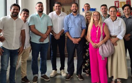 Vereadores de Igarassu avan&ccedil;am nas tratativas para viabilizar urbaniza&ccedil;&atilde;o da Praia de Mangue Seco