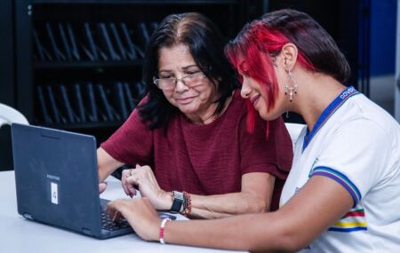 Professores terao direito a vouncher para comprar computador.
