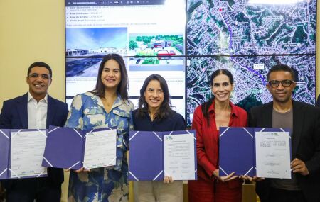 Governadora Raquel Lyra e a prefeita de Olinda, Mirella Almeida.