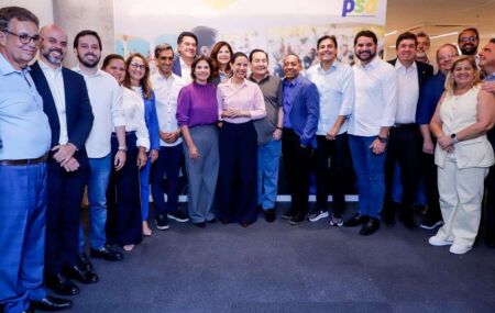 Raquel Lyra filia novos deputados ao PSD.