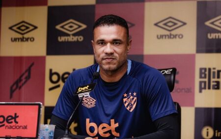 Roger Silva foi demitido do Sport nesta segunda (23).