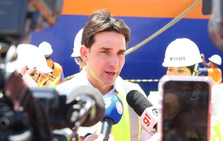 Ministro Silvio Costa Filho participa da entrega de equipamentos da APM Terminals no Porto de Suape&nbsp;