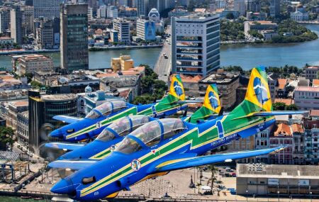 Esquadrilha da Fuma&ccedil;a no Marco ZERO Recife 