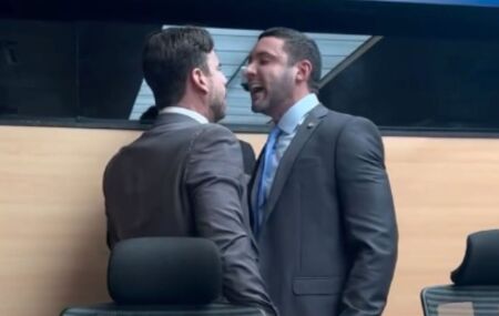 Vereador Eduardo Moura diz que deputado Romero Albuquerque foi lhe amea&ccedil;ar na C&acirc;mara do Recife