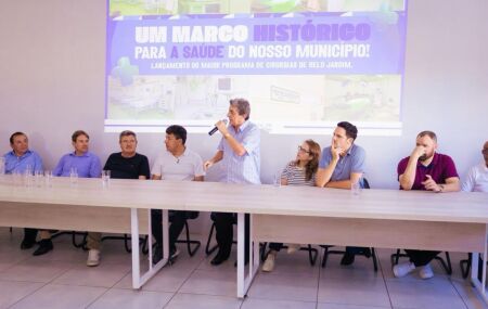 Prefeito Gilvandro Estrela anuncia programa de cirurgias de Belo Jardim.