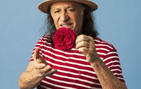 Alceu Valen&ccedil;a.