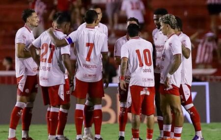 N&aacute;utico vai em busca de surpreender o Athletic, em Minas Gerais.