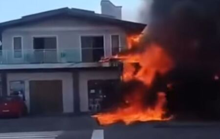 Avi&atilde;o de pequeno porte cai no Rio Grande do Sul. 