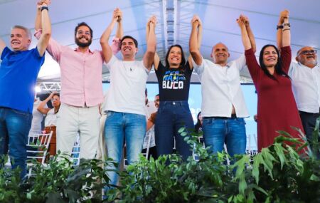 Raquel Lyra entrega requalifica&ccedil;&atilde;o da PE-130 em Taquaritinga do Norte