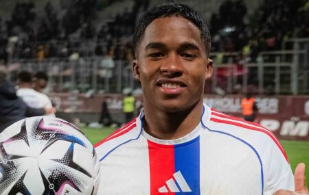 Endrick &eacute; alvo de cr&iacute;ticas do treinador.