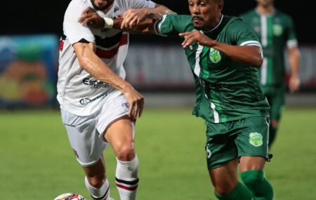 Floresta x Santa Cruz se enfrentam neste s&aacute;bado (11), &agrave;s 17h.