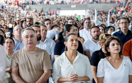 Governadora Raquel Lyra, vice-governadora Priscila Krause e prefeito de Arcoverde, Zeca Cavalcanti