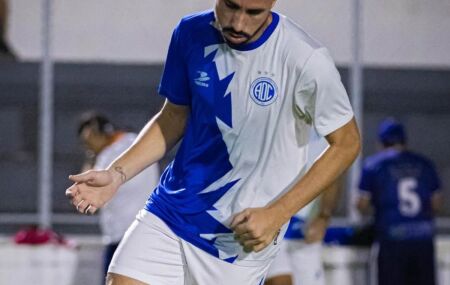 Confian&ccedil;a enfrenta o Gr&ecirc;mio, fora de casa, nesta ter&ccedil;a (21).