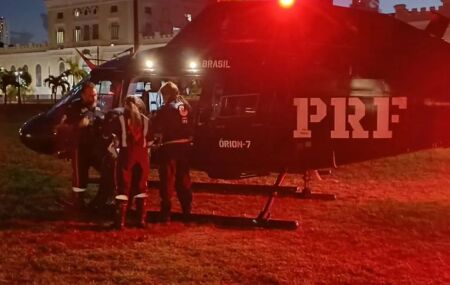 Helic&oacute;ptero da PRF atuou no resgate.