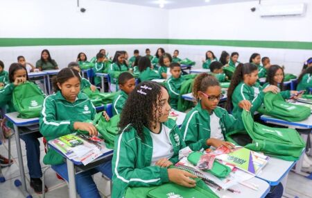 Igarassu alcan&ccedil;a 75% de crian&ccedil;as alfabetizadas