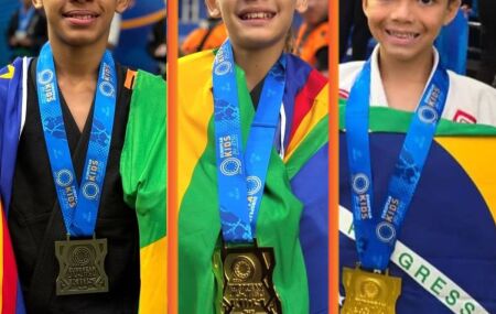 Da esquerda: Warlleyn Charles "Mago", Werlleyn "Galego" e Marcos Pandeirada.