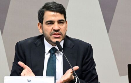 Jorge Messias no Senado.