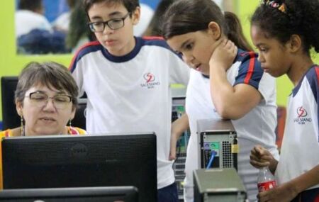 Alunos do Col&eacute;gio Salesiano Recife