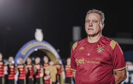 M&aacute;rcio Goiano deve ter mais chances no Sport.