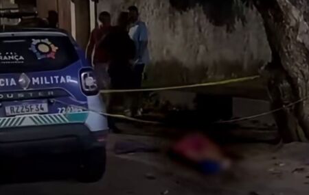 O crime aconteceu em via p&uacute;blica, na Rua Serra Leoa.