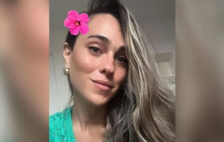 Mulher trans faz TAF. 