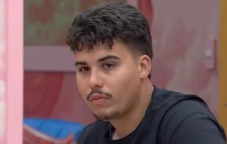 Ex-participante do Big Brother Brasil 26, Pedro Henrique Esp&iacute;ndola.