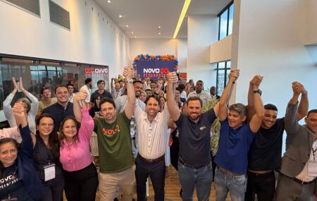 Pr&eacute; candidatura de Eduardo Moura. 