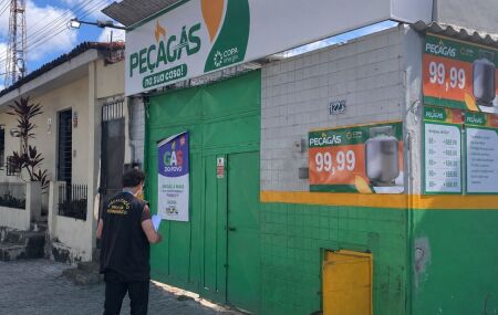 Procon fiscaliza pre&ccedil;o do g&aacute;s de cozinha.