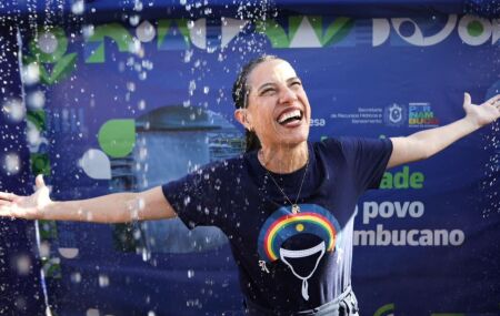 Governadora de Pernambuco, Raquel Lyra. 