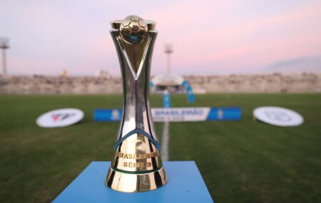 Ta&ccedil;a da s&eacute;rie d