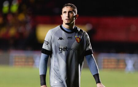 Sport segue sem treinador oficial no banco de reservas.