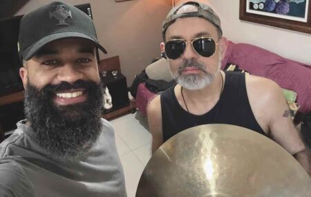 Bruno Martins e Geraldo Abdo em registro descontra&iacute;do.