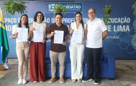 Cerim&ocirc;nia  de posse dos novos concursados