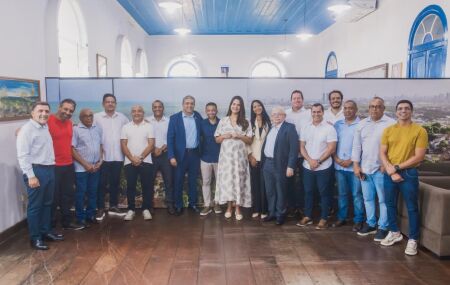 Tamb&eacute;m foram anunciados os novos l&iacute;der e vice-l&iacute;der do Governo. A partir da pr&oacute;xima quinta-feira (16), o novo l&iacute;der do Governo &eacute; o vereador Biai e o vice-l&iacute;der &eacute; o vereador Jadilson Bombeiro.