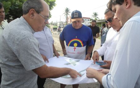 Prefeito Mano Medeiros assina ordem de servi&ccedil;o para obras em Barra de Jangada