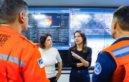 Governadora Raquel Lyra define atua&ccedil;&atilde;o com munic&iacute;pios na seguran&ccedil;a e assist&ecirc;ncia social ap&oacute;s fortes chuvas.