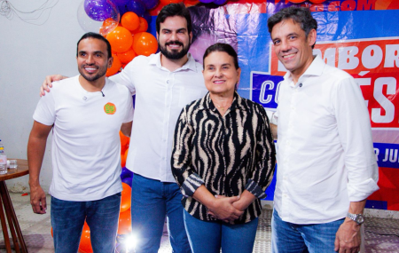 C&eacute;sar Ramos tem reuni&atilde;o com lideran&ccedil;as ligadas a Elvis Henrique e Daniel Coelho.