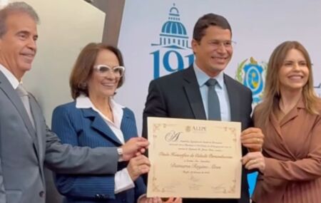 Coronel Feitosa, Damares Alves, Pastor J&uacute;nior T&eacute;rcio e Clarissa T&eacute;rcio.