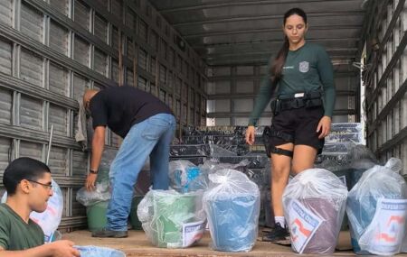 Ajuda humanit&aacute;ria para munic&iacute;pios atingidos pelas chuvas.