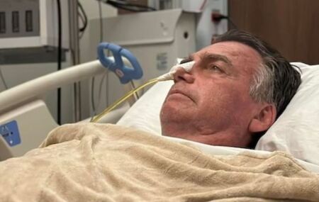 Bolsonaro internado. 