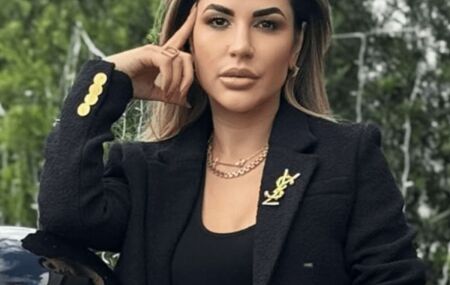 Deolane Bezerra.