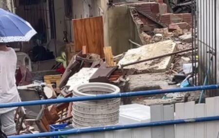 Deslizamento no Ibura deixou um ferido.